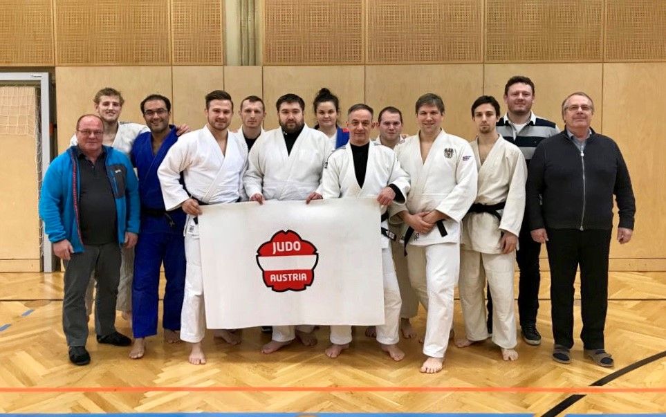 Elf neue Judotrainer!